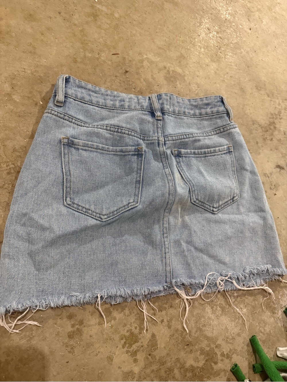 PacSun Light Blue Denim Mini Skirt with Frayed Hem - Picture 2 of 3